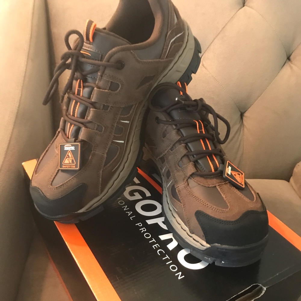 Men’s composite toe non slip work boots